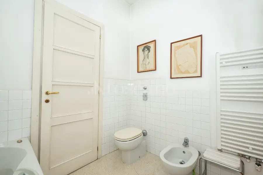 Casa in affitto di 175 mq a €4.000 (rif. 41/2026)
