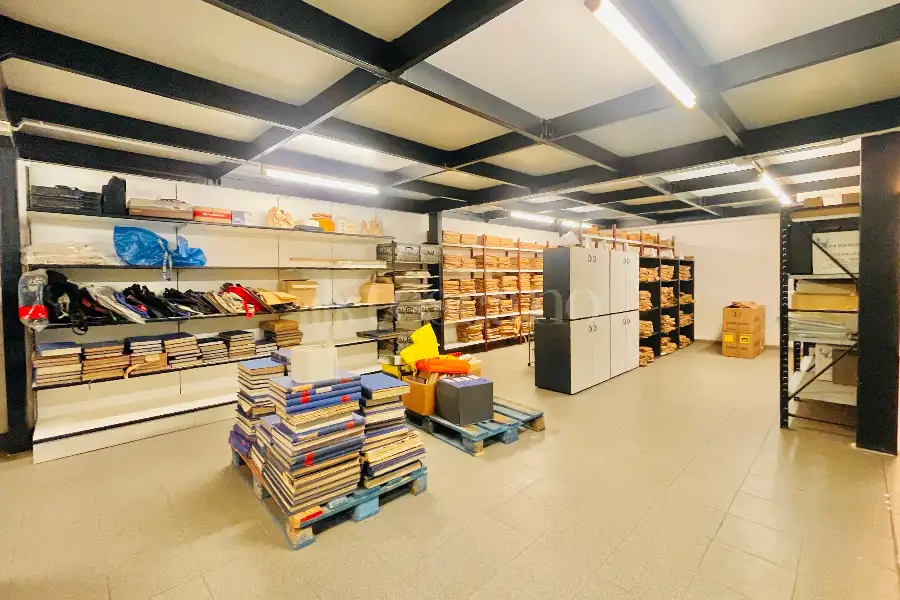 Magazzino in vendita di 287 mq a €209.000 (rif. 71/2026)