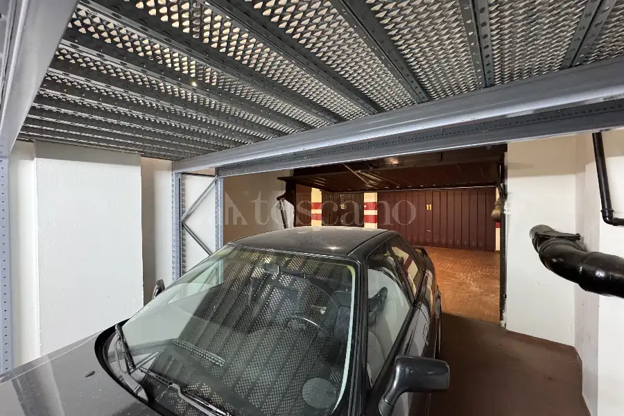 Box in affitto di 19 mq a €900 (rif. 73/2026)