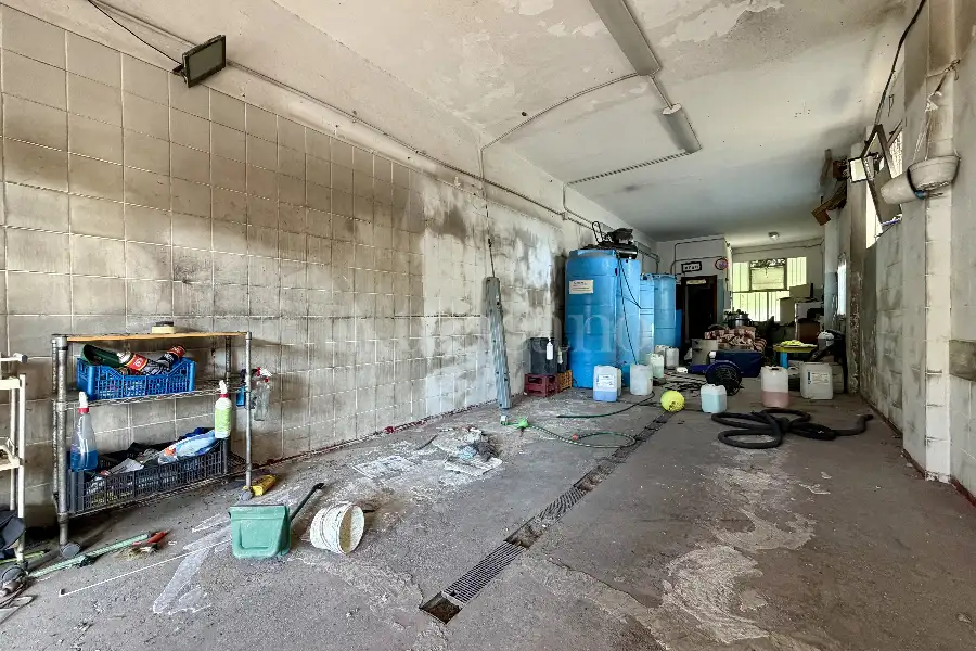 Negozio in affitto di 80 mq a €750 (rif. 87/2026)