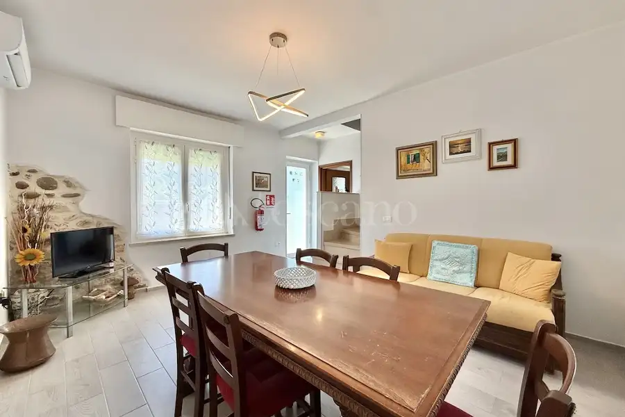 Villino a Schiera in vendita di 90 mq a €330.000 (rif. 18/2026)