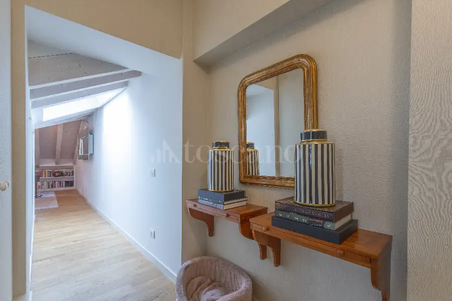 Casa in vendita di 120 mq a €1.950.000 (rif. 9/2026)