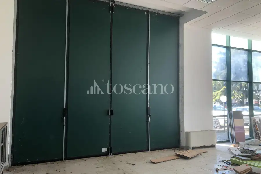 Laboratorio in vendita di 700 mq a €391,000 (rif. BL6142VE)