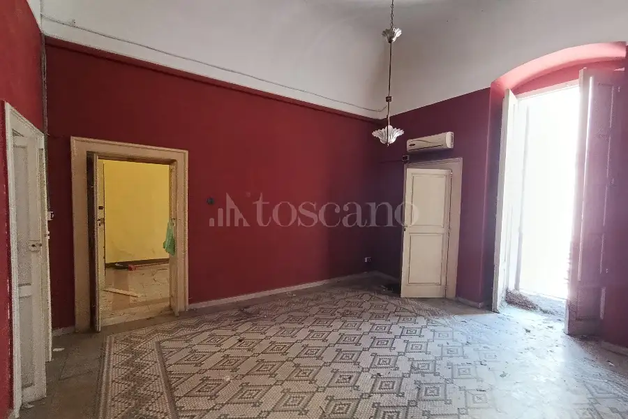 Palazzo in vendita di 408 mq a €1.100.000 (rif. 23/2026)