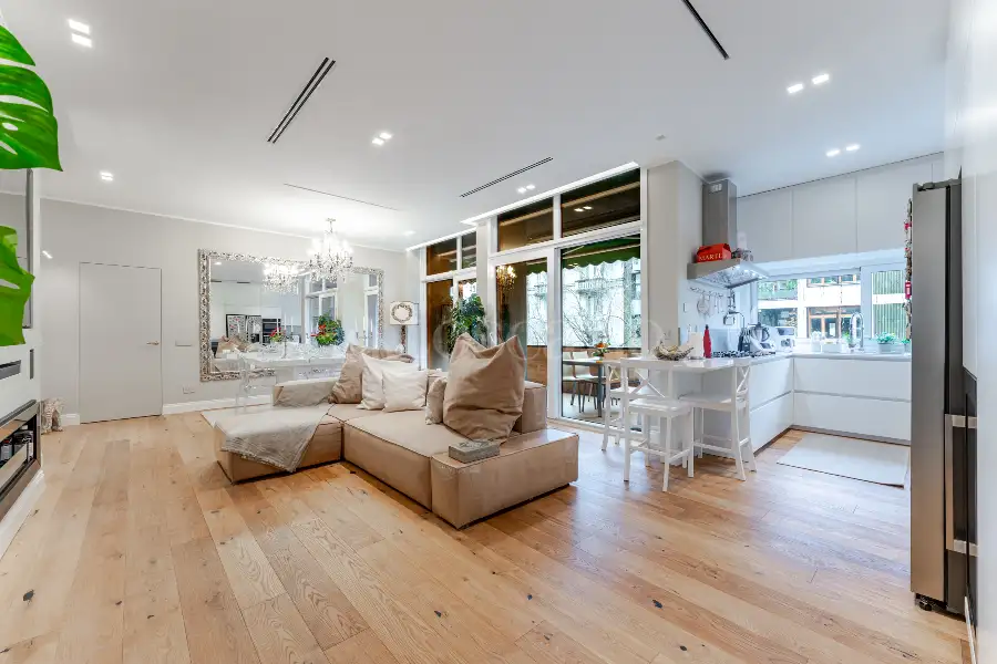 Casa in vendita di 140 mq a €1.690.000 (rif. 10/2026)