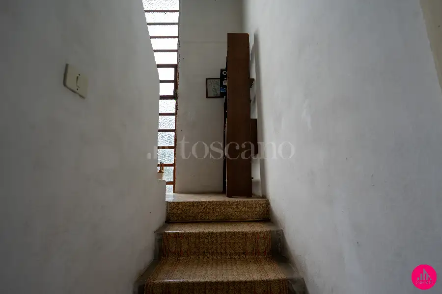 Villa Bifamiliare in vendita di 200 mq a €179.000 (rif. 186/2026)