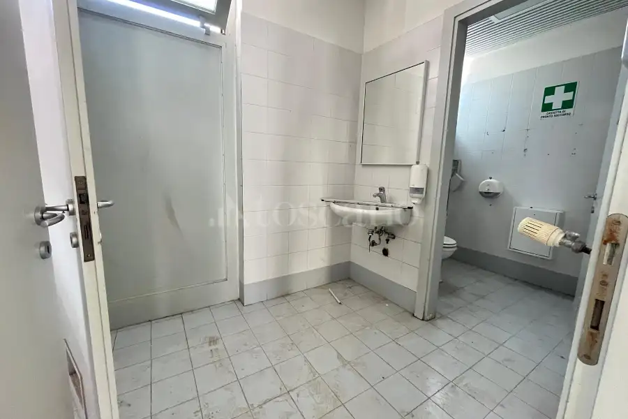 Negozio in vendita di 271 mq a €340.000 (rif. 41/2025)