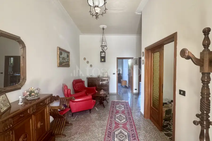 Casa Indipendente in vendita di 288 mq a €600.000 (rif. 30/2026)
