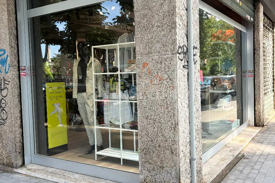 Attività Commerciale in vendita di 90 mq a €65.000 (rif. 42/2026)