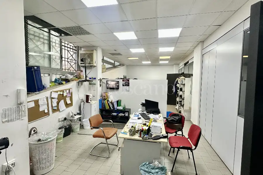 Ufficio in vendita di 190 mq a €1.200.000 (rif. 22/2026)