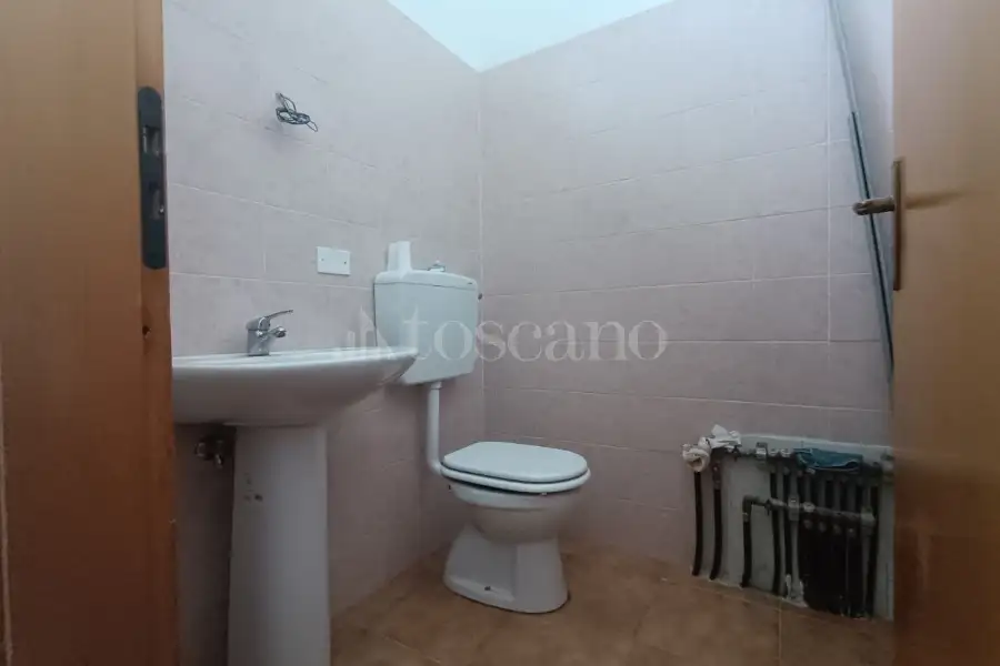 Negozio in affitto di 59 mq a €1.100 (rif. 95/2026)
