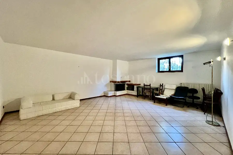 Villa Bifamiliare in vendita di 315 mq a €1.200.000 (rif. 7/2026)