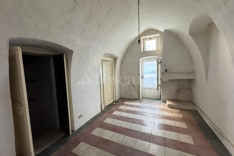 Casa in vendita di 282 mq a €185.000 (rif. 29/2025)