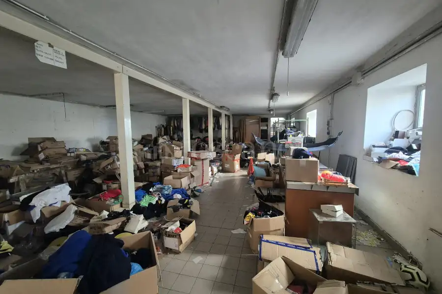Magazzino in vendita di 200 mq a €63.000 (rif. 2/2026)