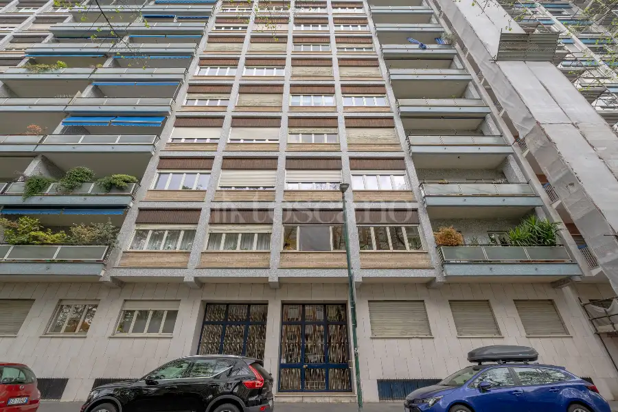 Casa in vendita di 200 mq a €700.000 (rif. 11/2025)