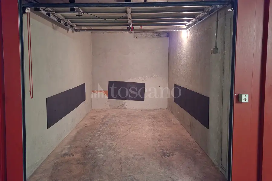Box in vendita di 15 mq a €55.000 (rif. 124/2026)