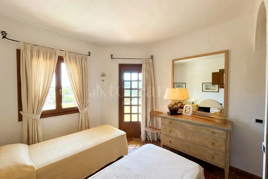 Casa in vendita di 230 mq a €3.500.000 (rif. 17/2026)