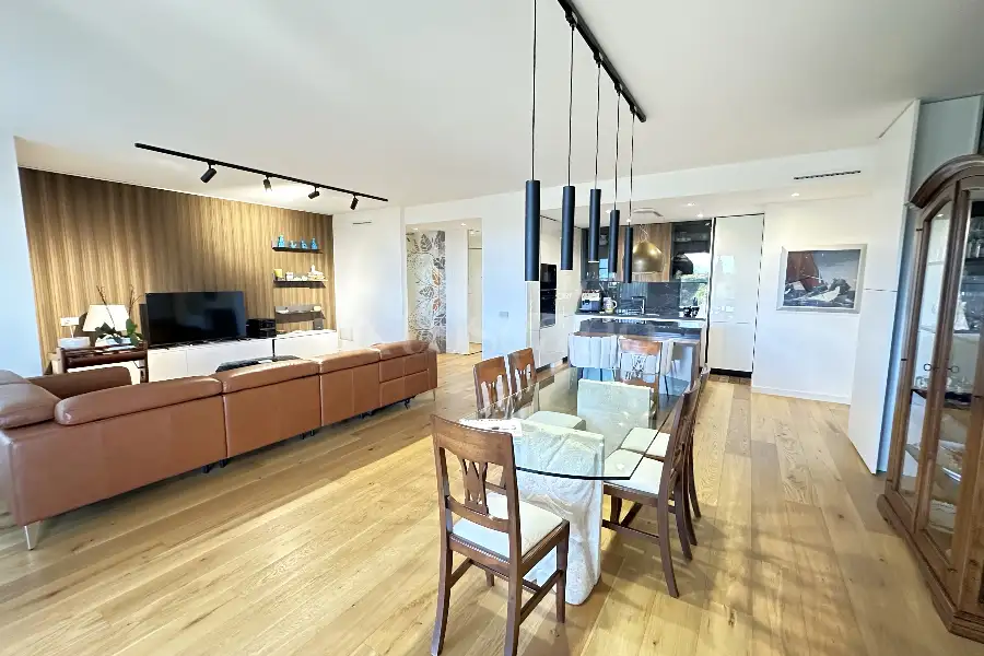 Casa in vendita di 170 mq a €780.000 (rif. 57/2025)
