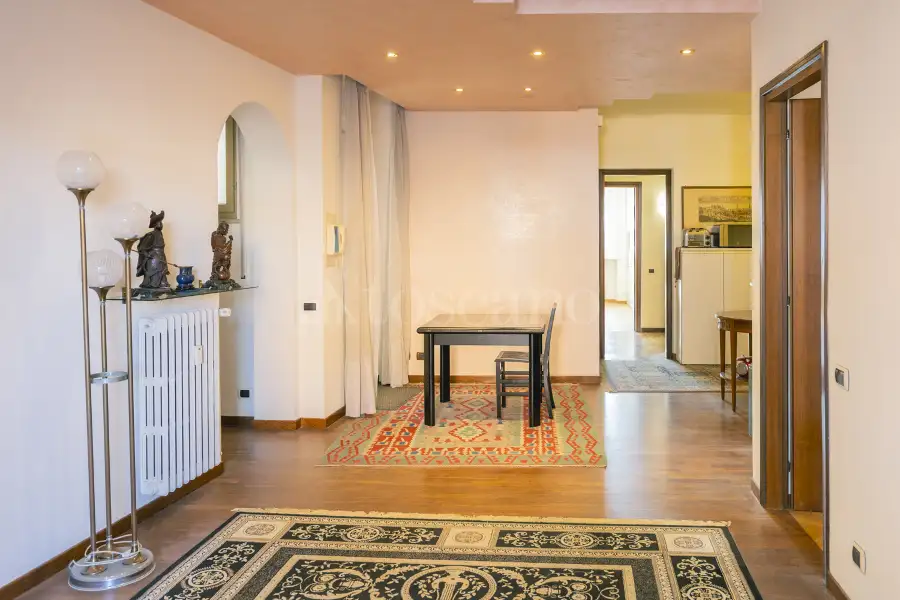 Casa in vendita di 400 mq a €2.500.000 (rif. 21/2025)