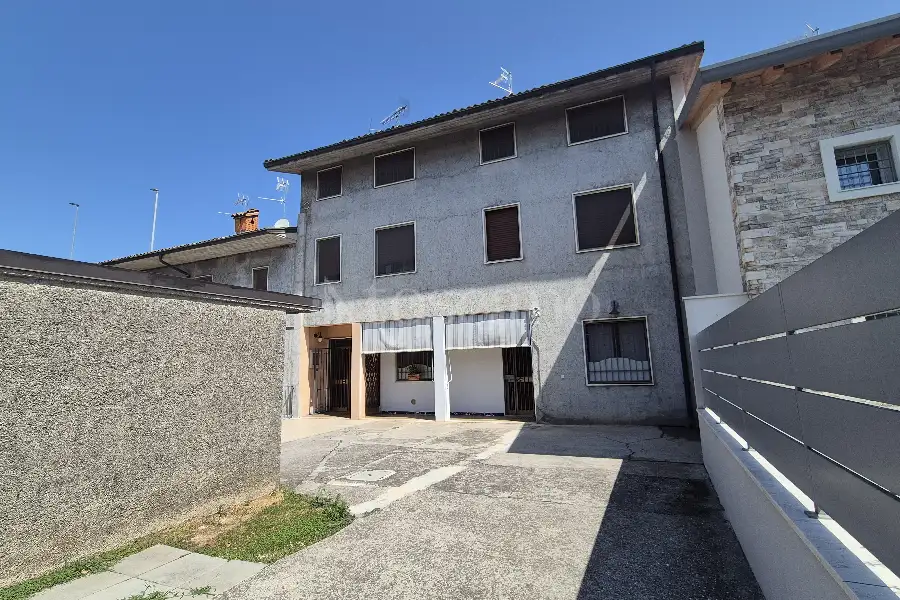Casa in vendita di 80 mq a €110.000 (rif. 32/2026)