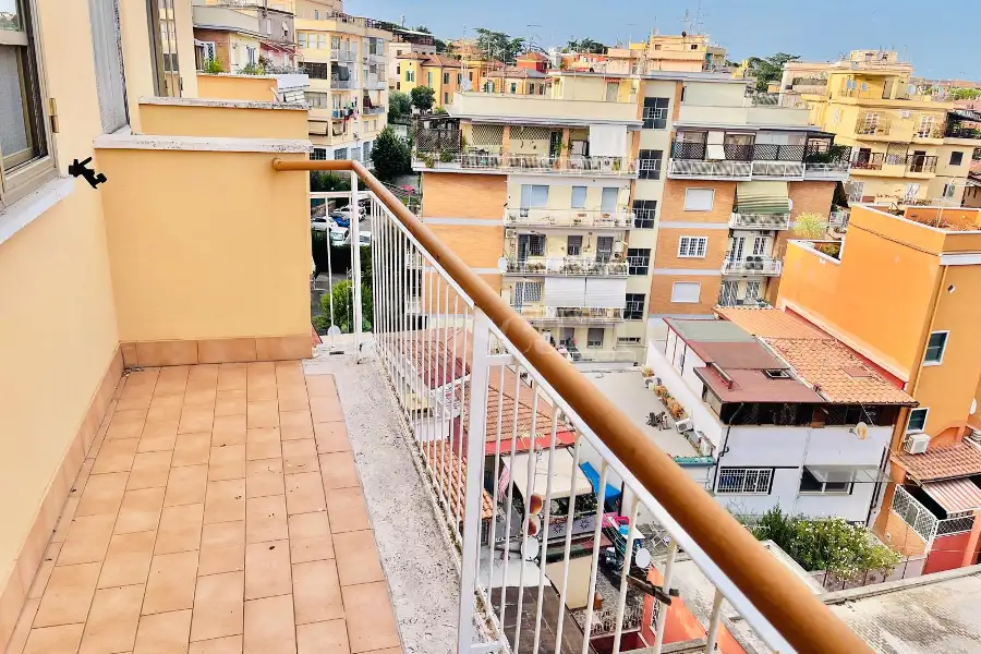 Attico in vendita di 109 mq a €439.000 (rif. 36/2026)