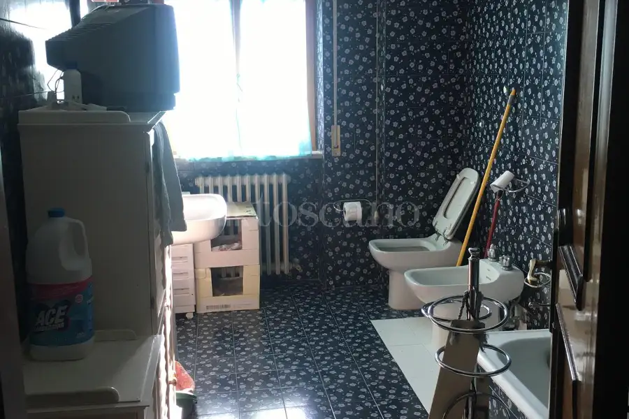 Casa in vendita di 320 mq a €350.000 (rif. 23/2026)