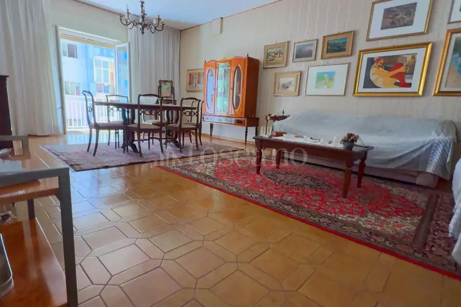 Casa in vendita di 221 mq a €169.000 (rif. 143/2025)