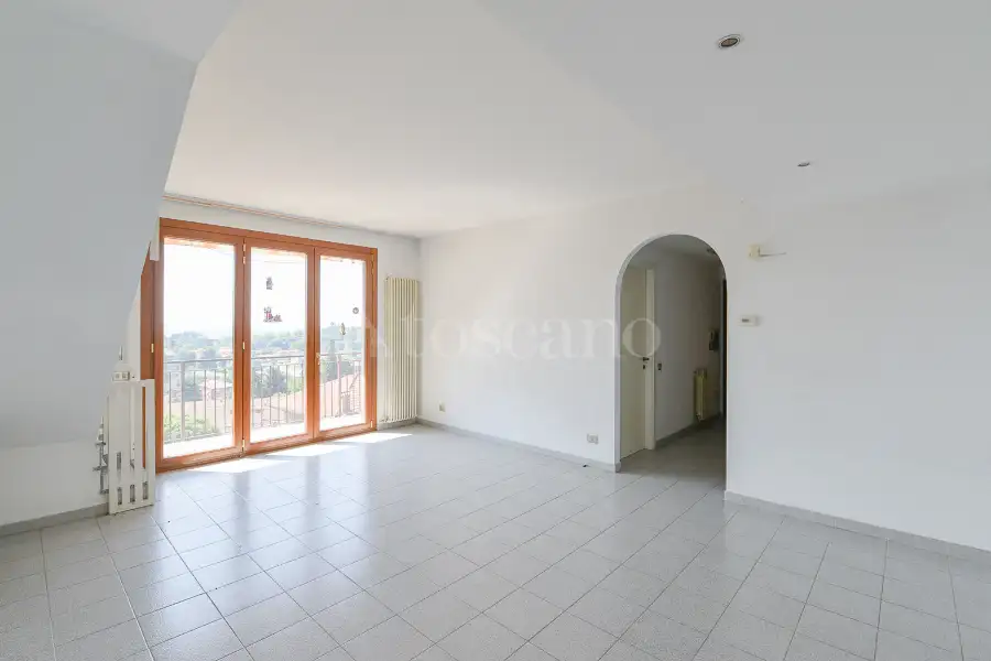 Villino a Schiera in affitto di 120 mq a €1.350 (rif. 2/2026)