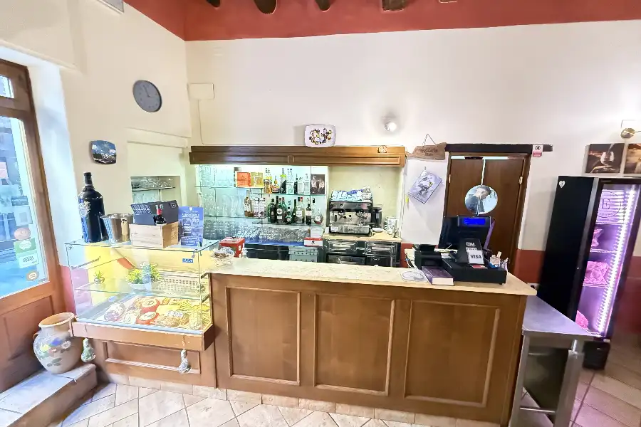 Attività Commerciale in vendita di 200 mq a €169.000 (rif. 9/2025)