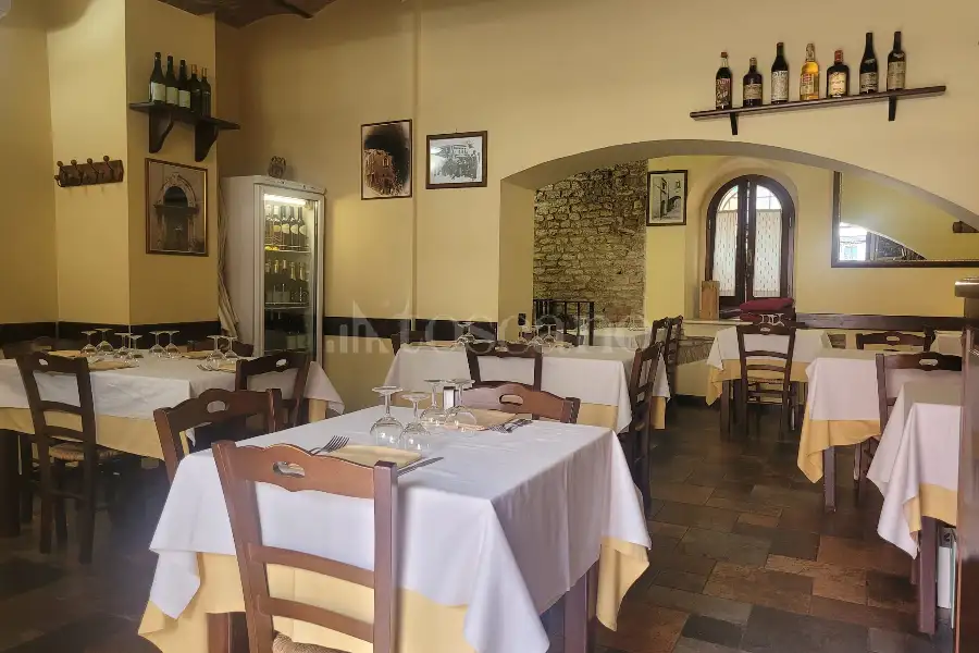 Attività Commerciale in vendita di 80 mq a €125.000 (rif. 17/2026)