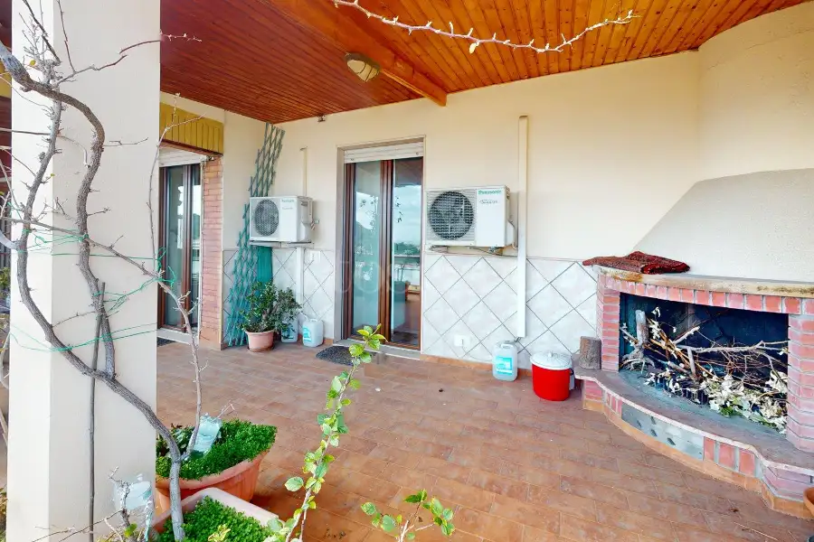 Attico in vendita di 120 mq a €750.000 (rif. 4/2026)