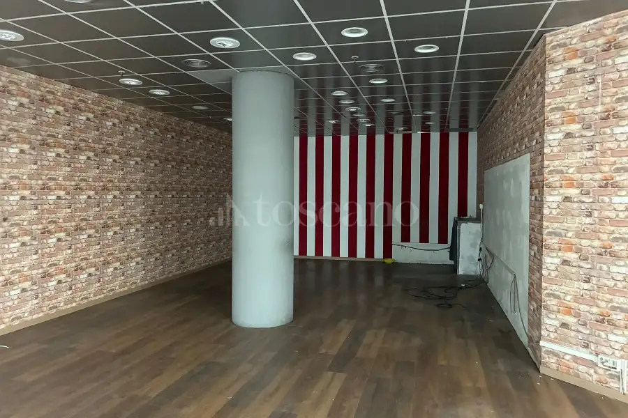 Negozio in affitto di 90 mq a €1.600 (rif. 20/2026)