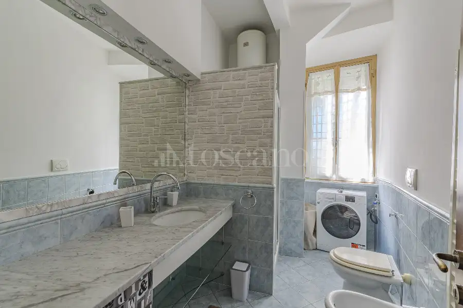 Casa in vendita di 65 mq a €455.000 (rif. 12/2026)