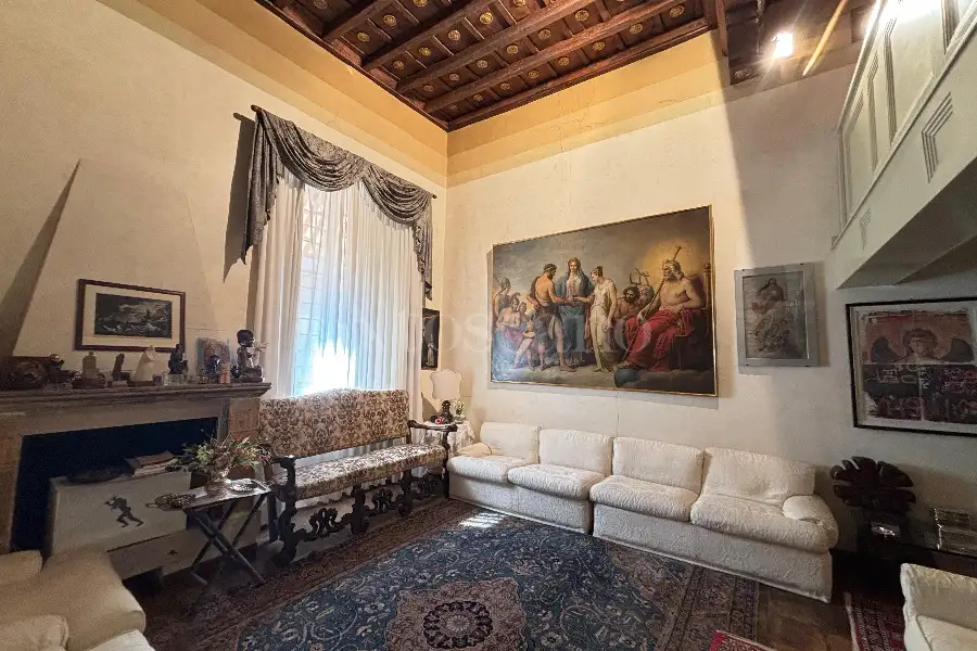 Casa in vendita di 153 mq a €1.990.000 (rif. 20/2026)