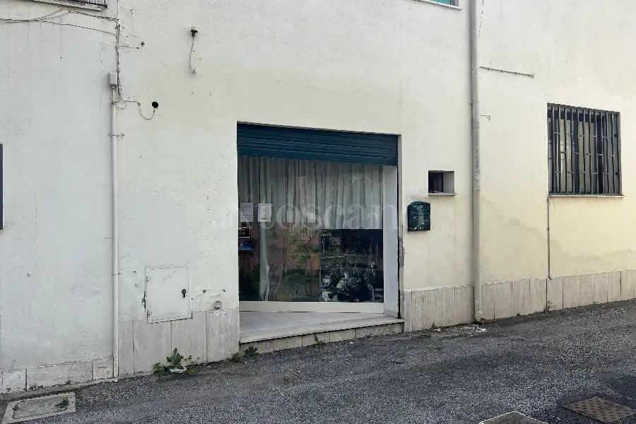 Negozio in vendita di 40 mq a €125.000 (rif. 9/2026)