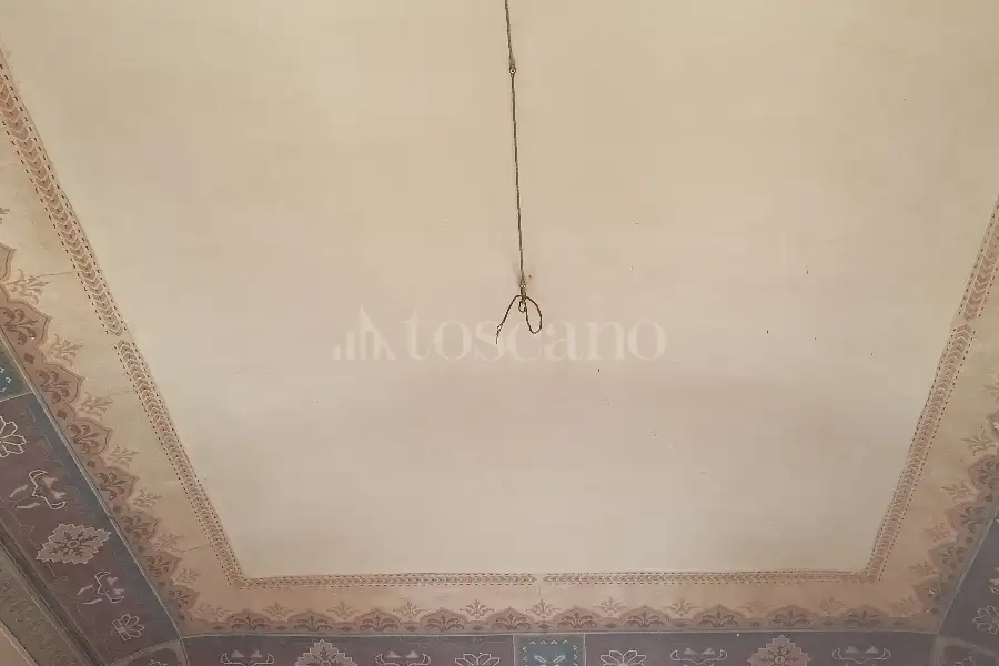 Casa in affitto di 267 mq a €1.350 (rif. 22/2026)