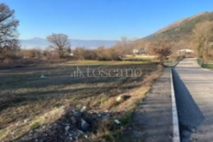 Edificabile Residenziali in vendita di 2.000 mq trattativa riservata (rif. 85/2025)