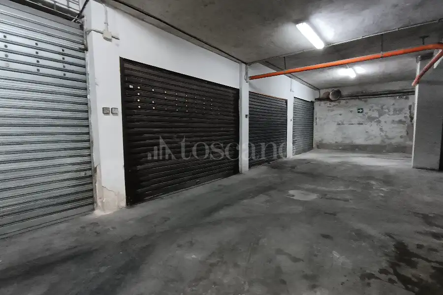 Box in vendita di 19 mq a €49.000 (rif. 13/2026)