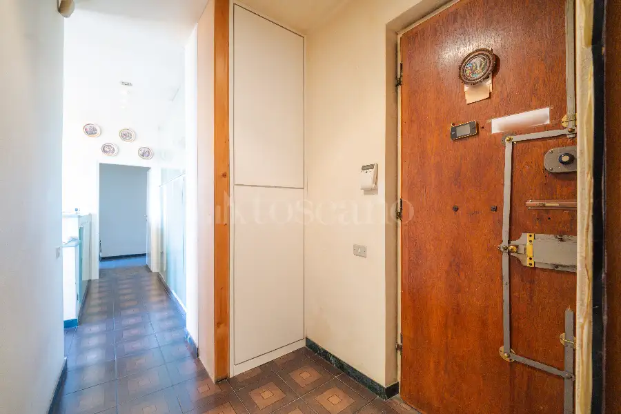 Attico in vendita di 440 mq a €1.650.000 (rif. 17/2026)