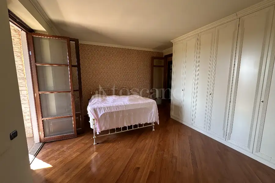 Casale in vendita di 747 mq a €790.000 (rif. 11/2026)