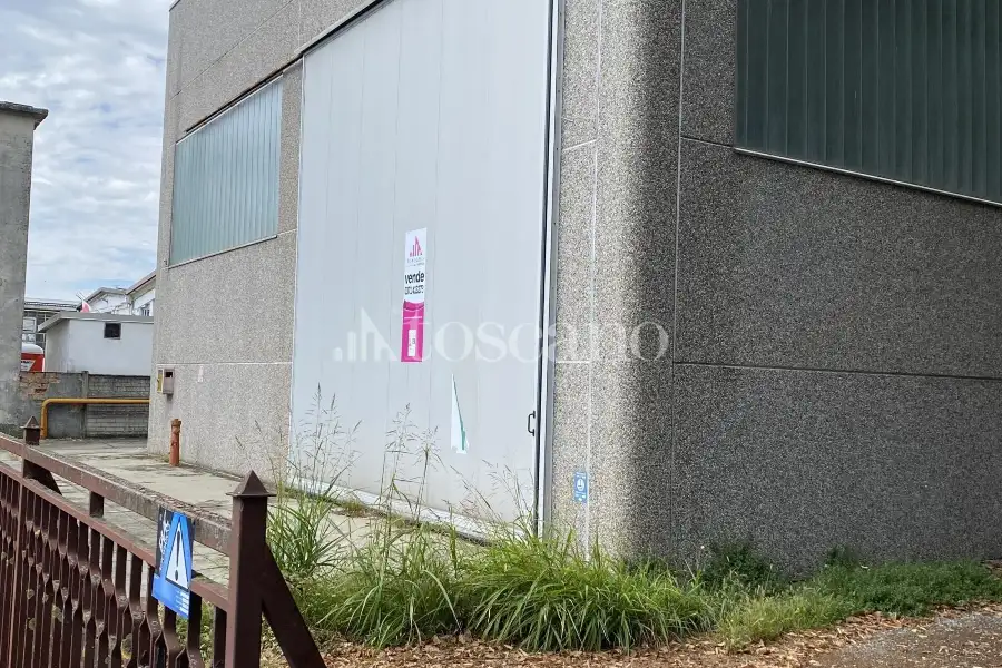 Capannone in vendita di 680 mq a €244,000 (rif. BL6090VE)