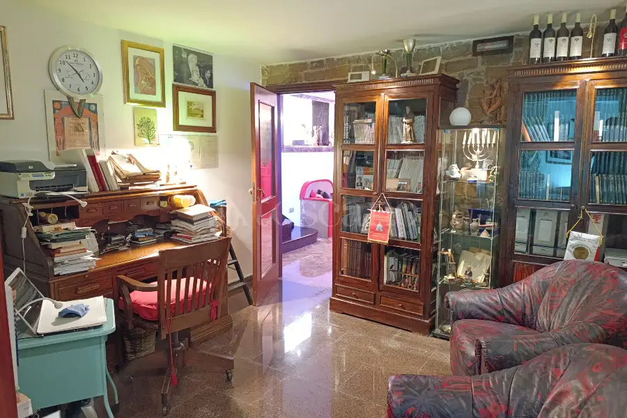 Villa Bifamiliare in vendita di 165 mq a €830.000 (rif. 32/2026)