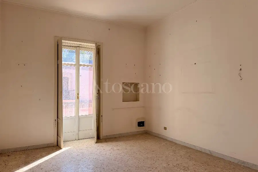 Casa in vendita di 260 mq a €870.000 (rif. 52/2026)