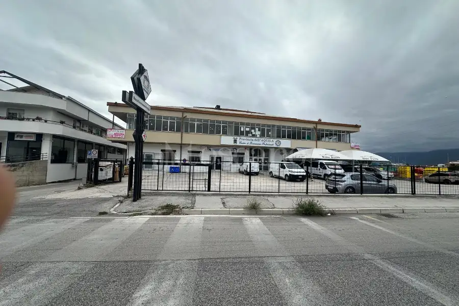 Negozio in affitto di 4.995 mq trattativa riservata (rif. 114/2025)