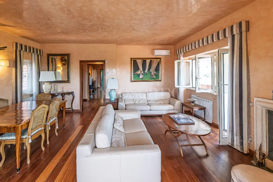 Casa in vendita di 165 mq a €380.000 (rif. 23/2026)