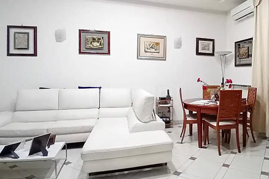 Casa in vendita di 140 mq a €730.000 (rif. 20/2026)