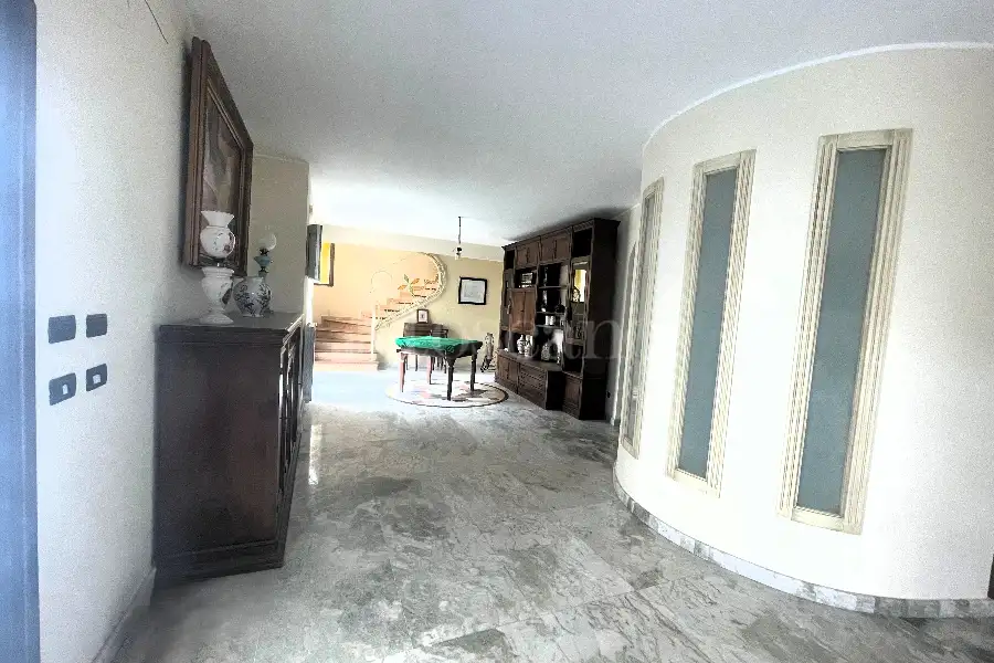 Villa in vendita di 388 mq a €488.000 (rif. 187/2025)