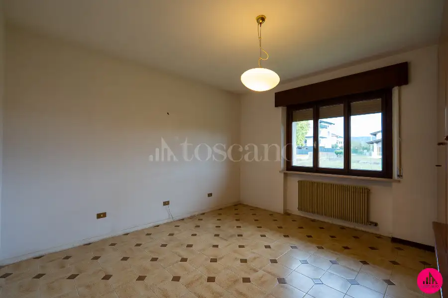 Villino a Schiera in vendita di 175 mq a €189.000 (rif. 180/2026)