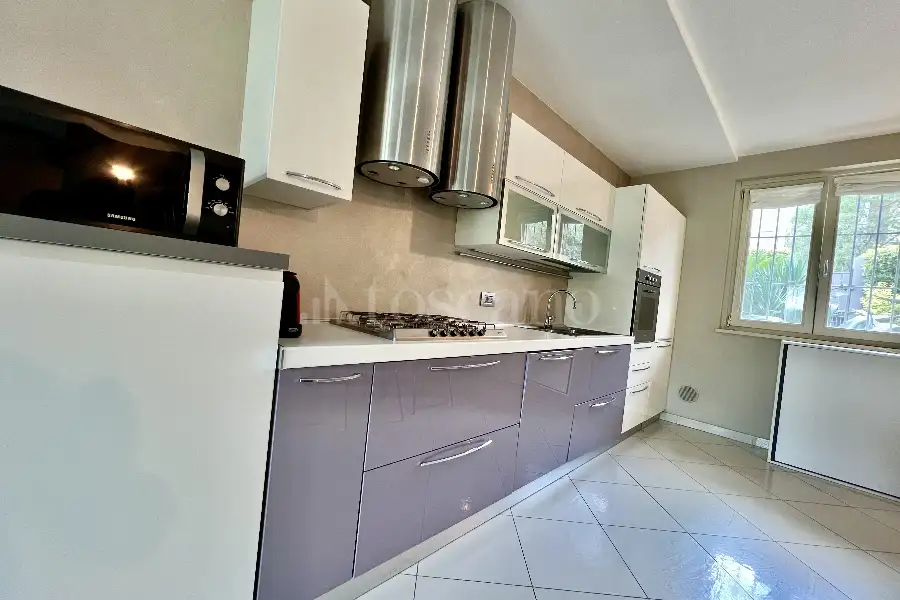 Villa in vendita di 300 mq a €950.000 (rif. 47/2025)