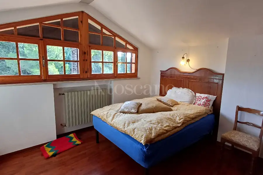 Villa Plurifamiliare in vendita di 800 mq a €1.390.000 (rif. 26/2024)